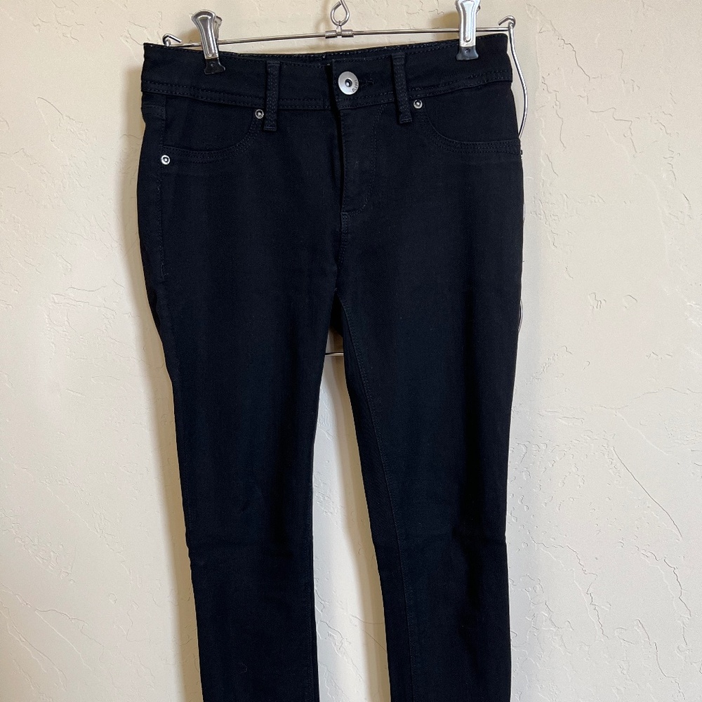 DL1961 Emma Skinny Jeans Riker - Jet Black, Size 25